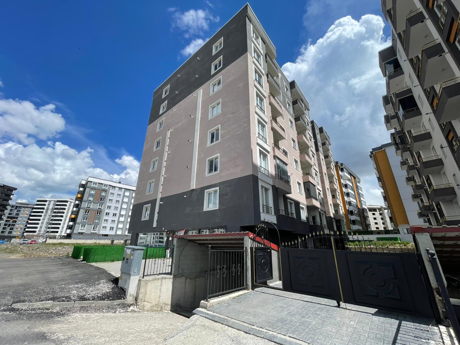 MABEL'DEN YILDIZKENT'TE SATILIK DAİRE